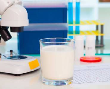 Milk-minus-the-cows-Meet-the-Singapore-start-up-using-stem-cells-to-make-milk-1.jpg